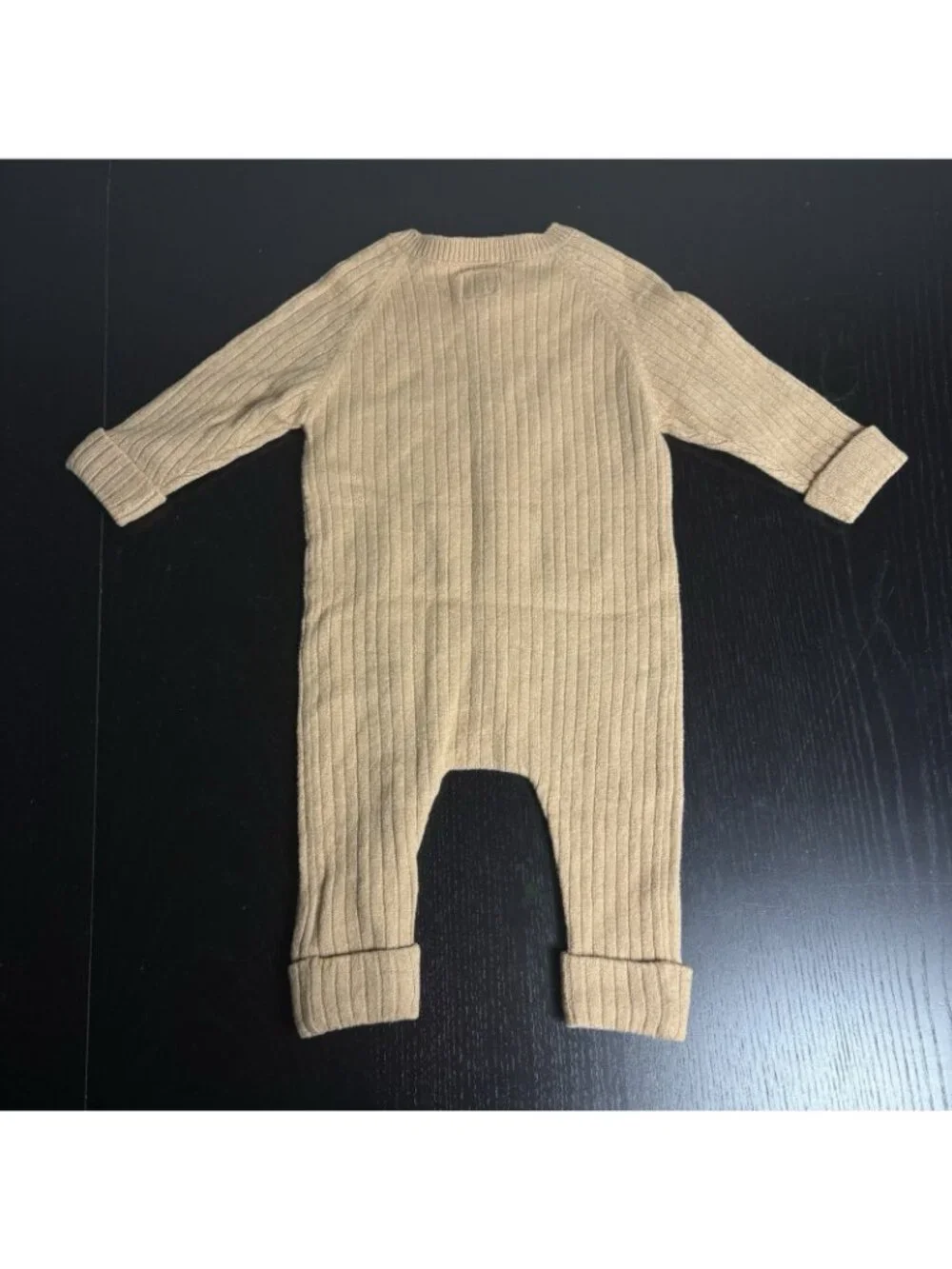 NWT BABY GAP Gender Neutral 3-6M Beige Ribbed Knit One-Piece Romper